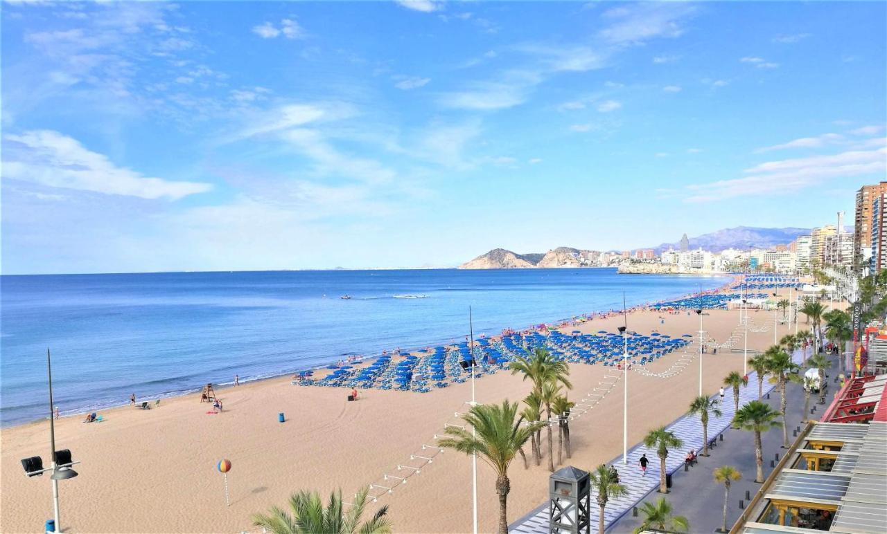 Primera Linea De Playa Frente Al Mar Benidorm Zewnętrze zdjęcie